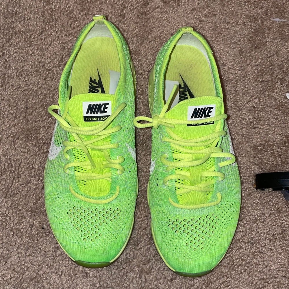 Nike fly knit zoom